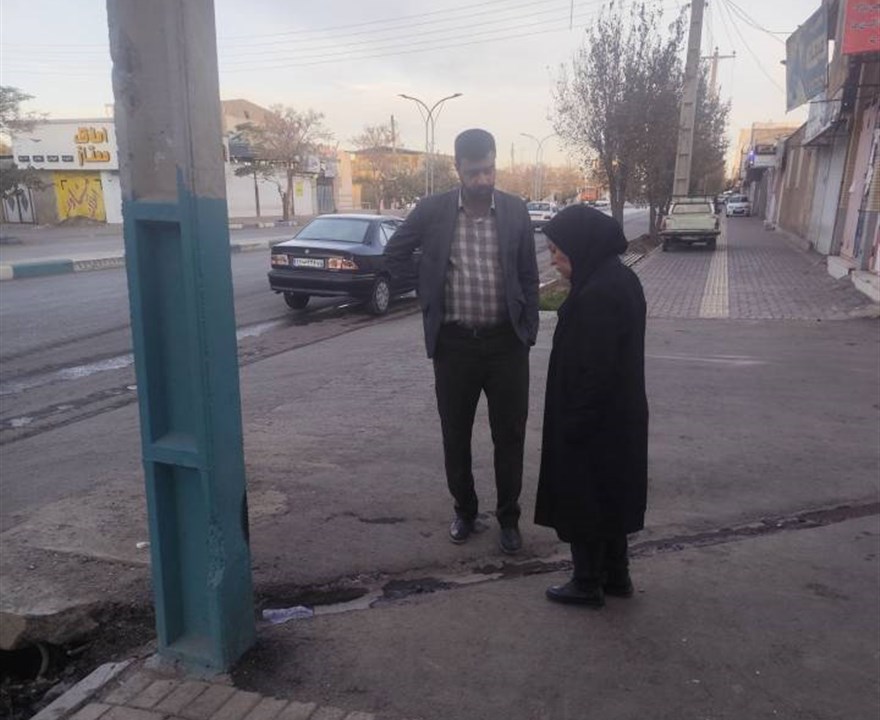 بررسی میدانی و رسیدگی به شکایات دفع غیر بهداشتی فاضلاب در معابر