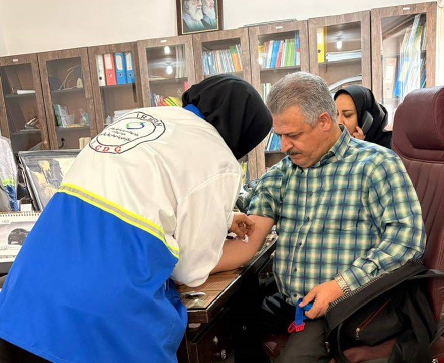 غربالگری رایگان قند و چربی خون در معاونت بهداشتی