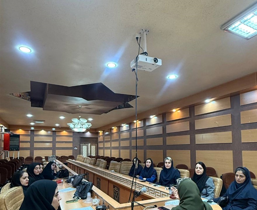 برگزاری جلسه ماهانه واحد سلامت روان